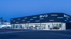 日本最大のBYD正規ディーラー「BYD AUTO 福山」ショールームが2025年1月3日（金）グランドオープン